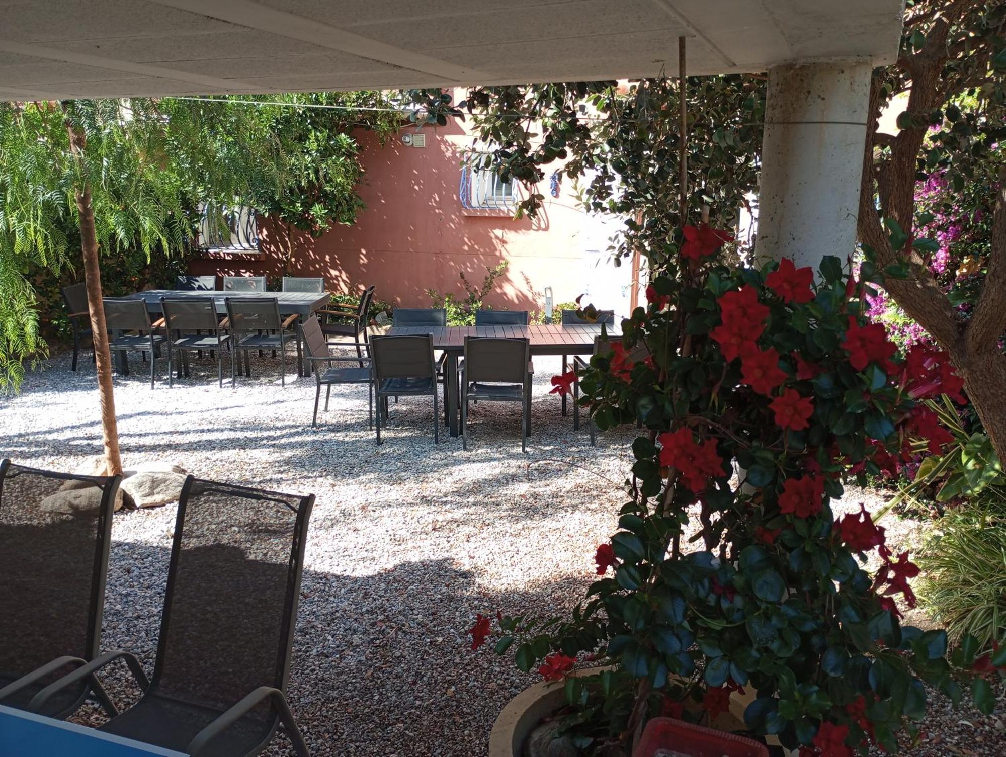 Bed and Breakfast L'Orangeraie Эльн Экстерьер фото